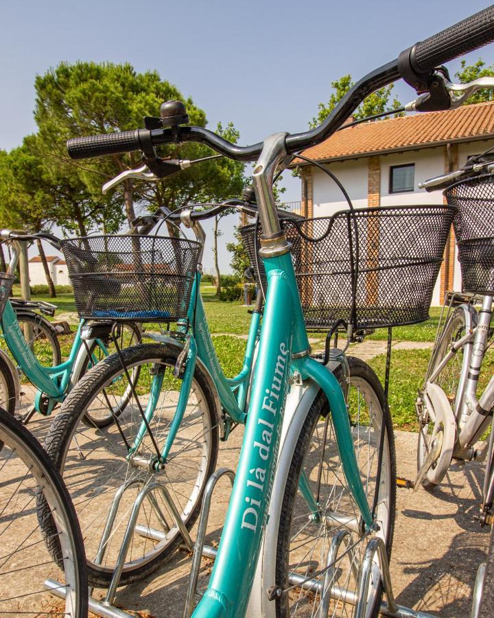 Residenze Di La' Dal Fiume Aparthotel Caorle Exterior photo