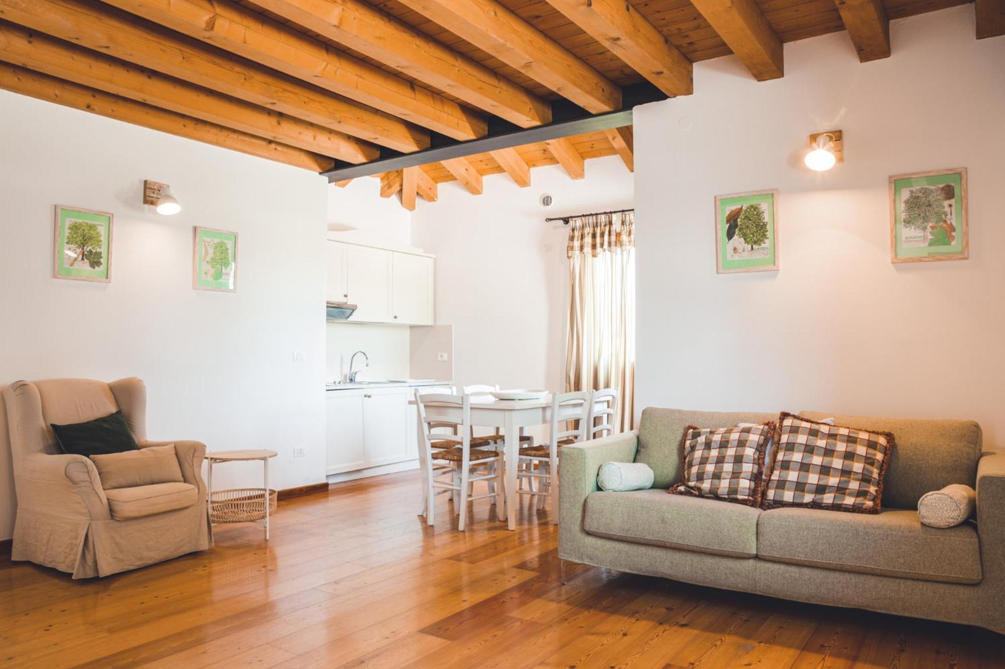 Residenze Di La' Dal Fiume Aparthotel Caorle Exterior photo